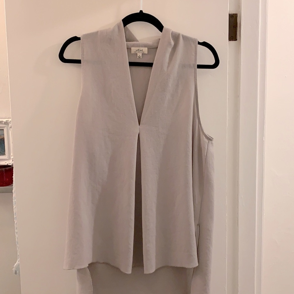 Wilfred Crepe sleeveless top in medium grey